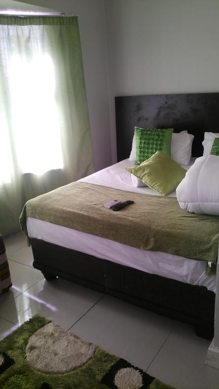 Valley Guest House Преторія Екстер'єр фото