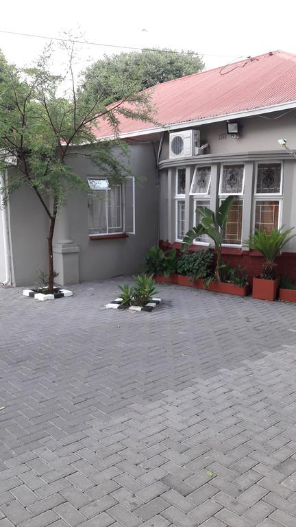 Valley Guest House Преторія Екстер'єр фото